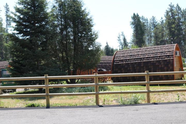 Moose Creek Resort ويست غلاسير المظهر الخارجي الصورة