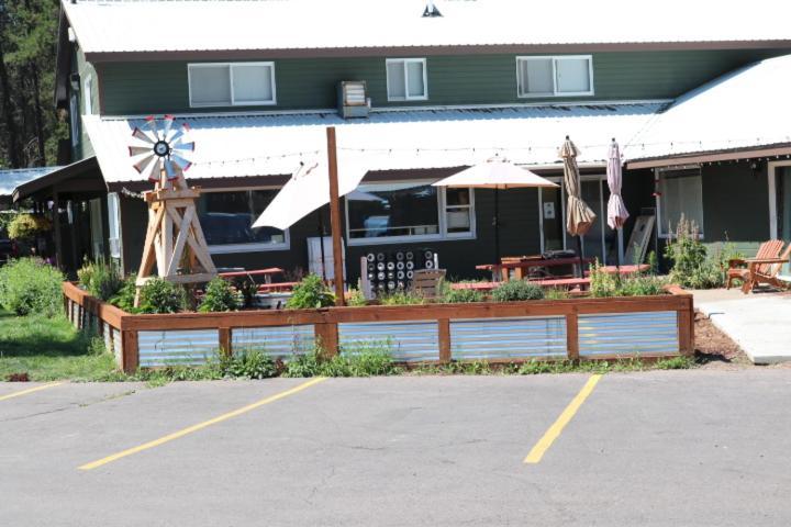 Moose Creek Resort ويست غلاسير المظهر الخارجي الصورة